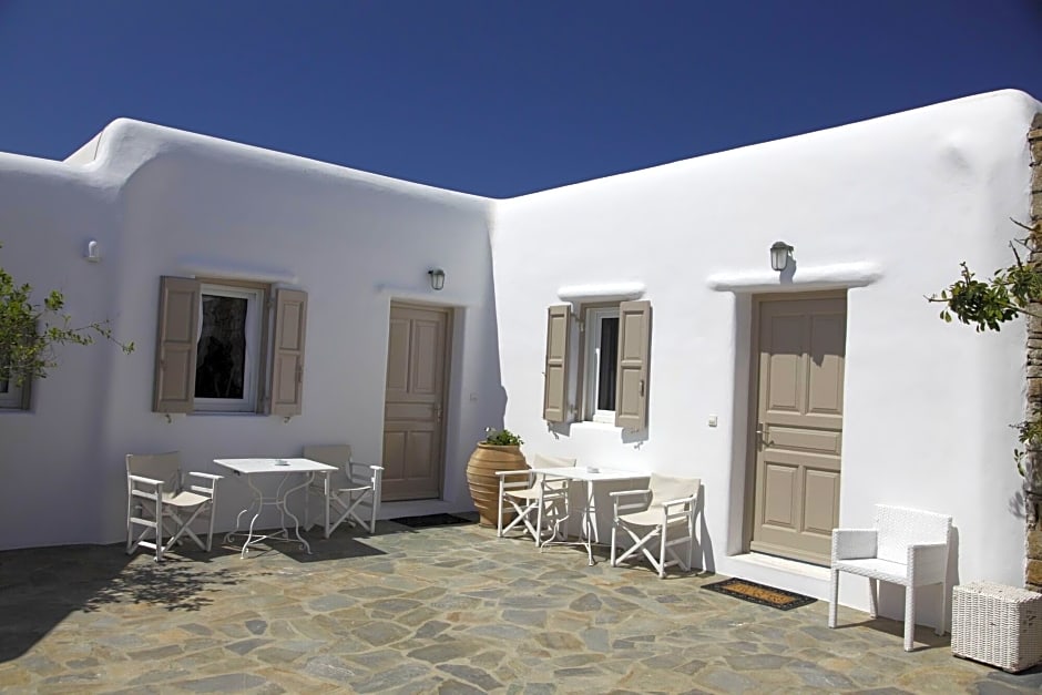 Elenis Village Suites