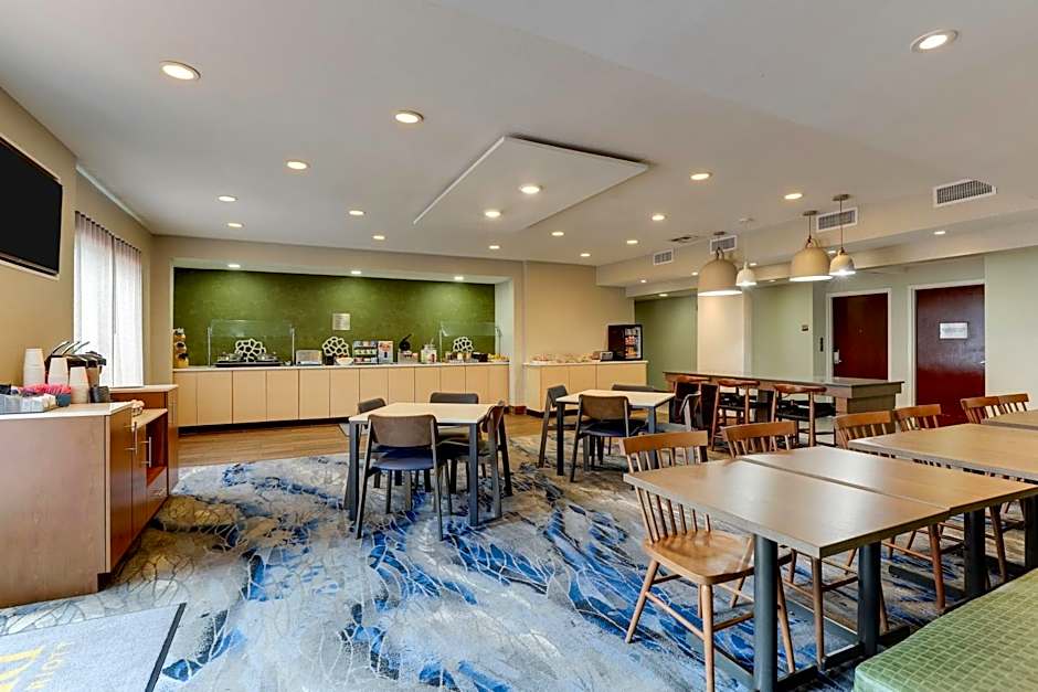 Fairfield Inn & Suites by Marriott Dallas Las Colinas