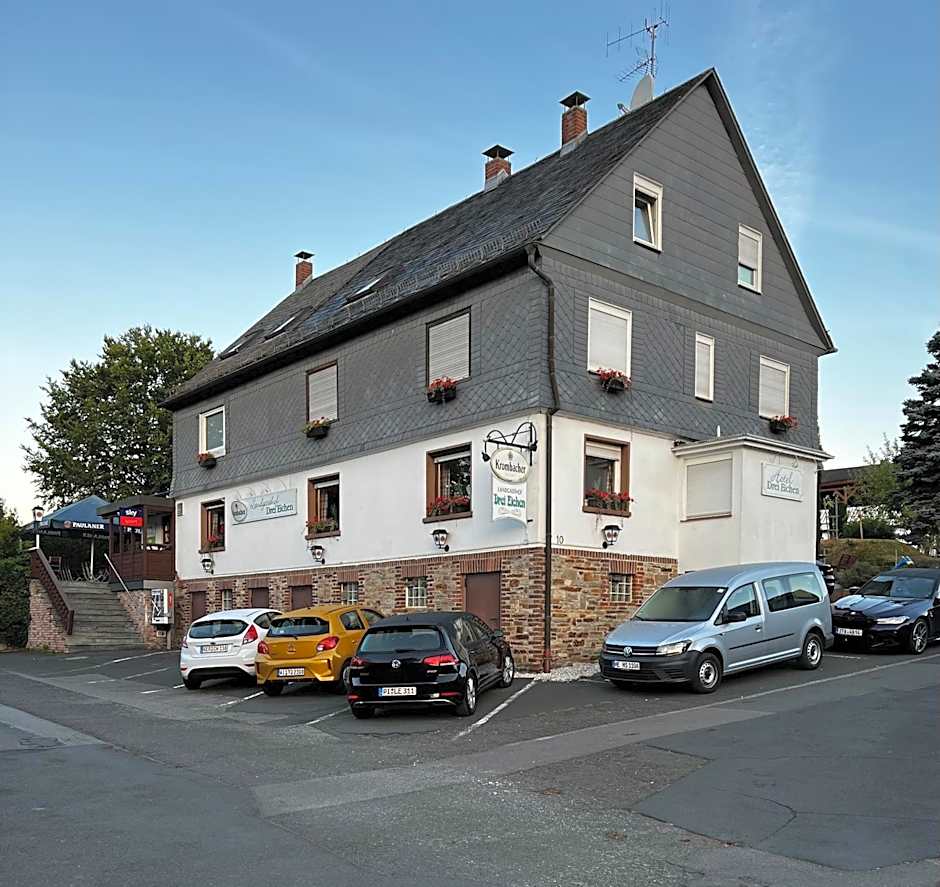 Photo 1 of 18 of Landgasthof Drei Eichen