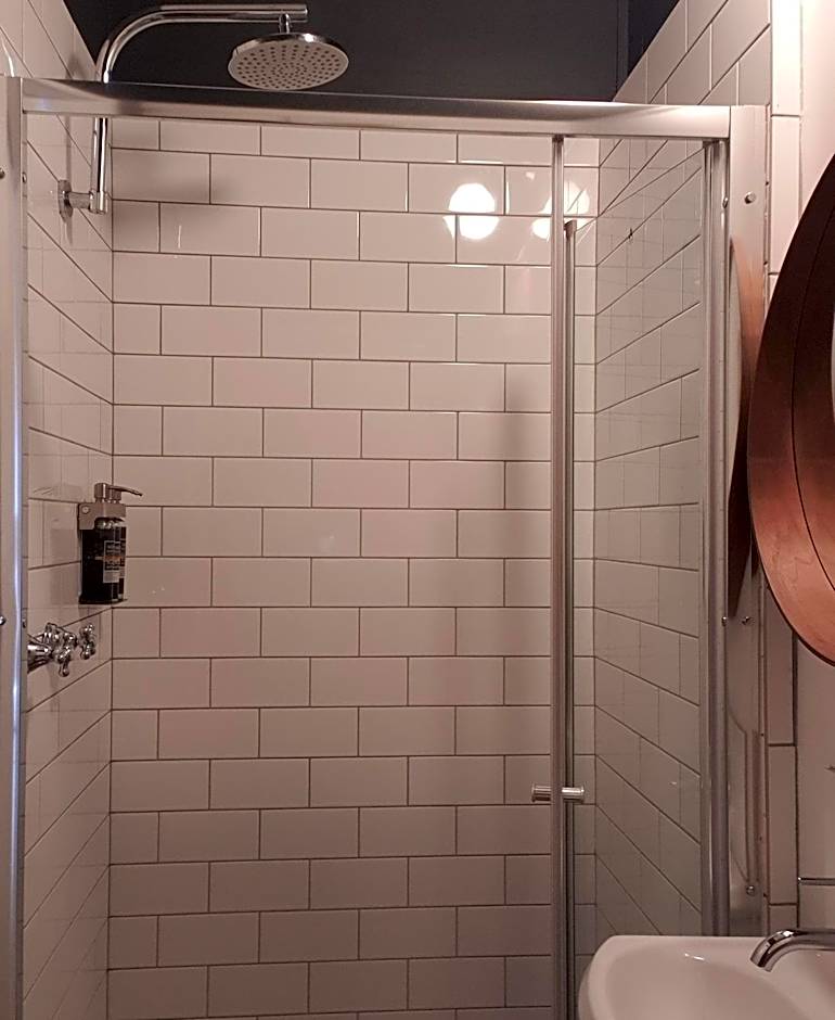 Troldhaugen Lodge - Adults Only