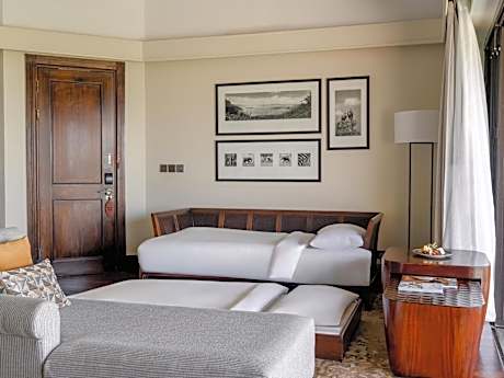 Terrace Suite Water Hole View King Bed