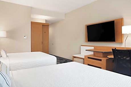 Room, 2 Queen Beds (Mobility Accessible, Tub) (2 Queen Beds)