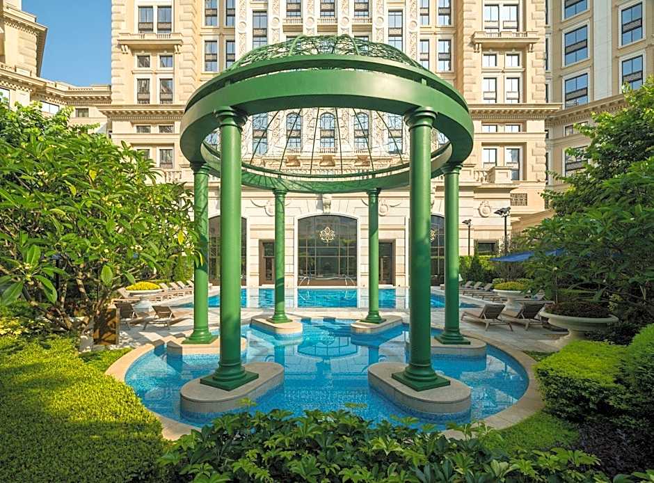 Grand Lisboa Palace Macau