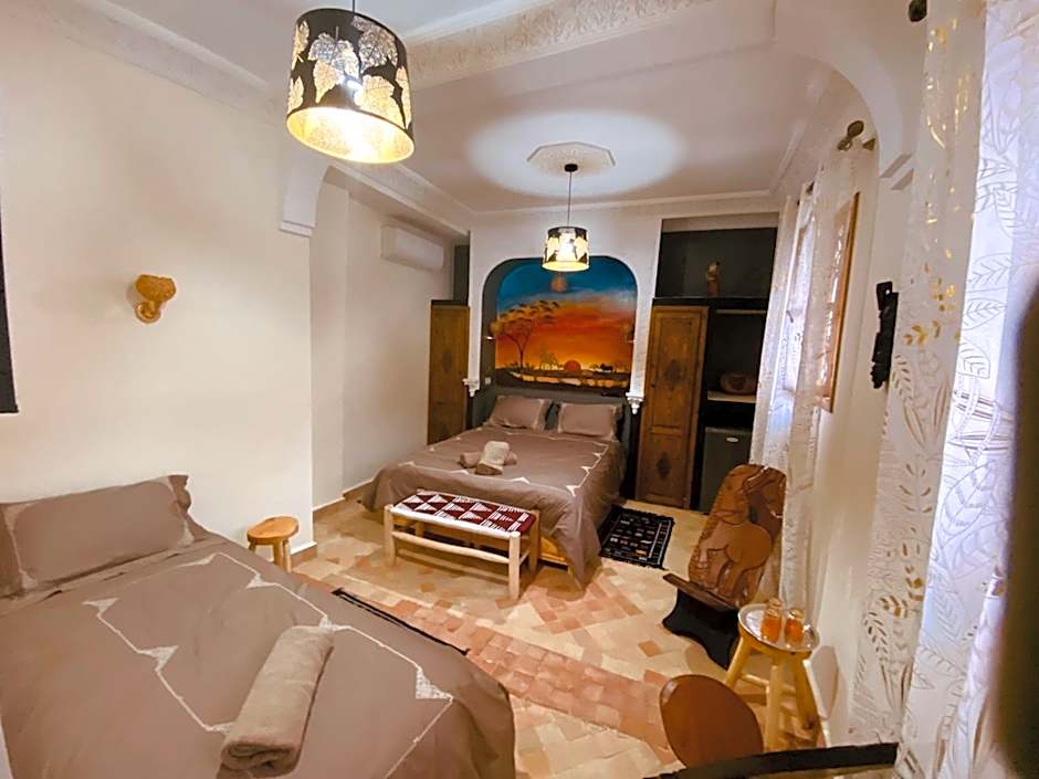 RIAD & SPA SOUS LE SOLEIL Chez Jérôme et Pamela Suite Africaine