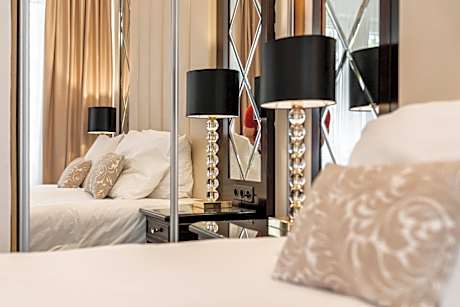 Classic Double or Twin Room with Sea Wellness SPA Access