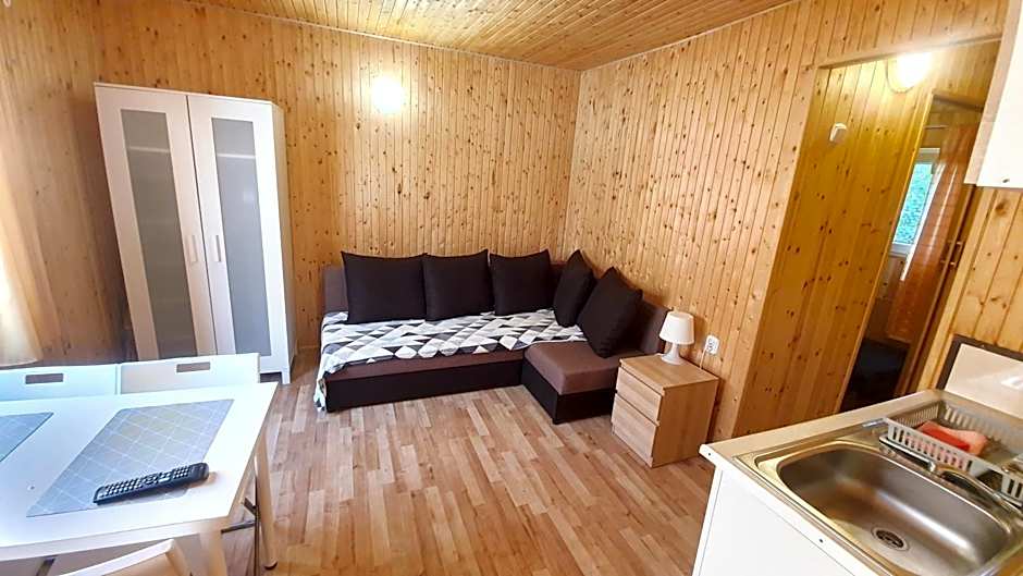 Domki Letniskowe Korona