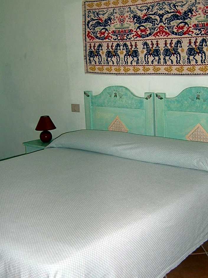 Hotel Turismo Rurale Montitundu