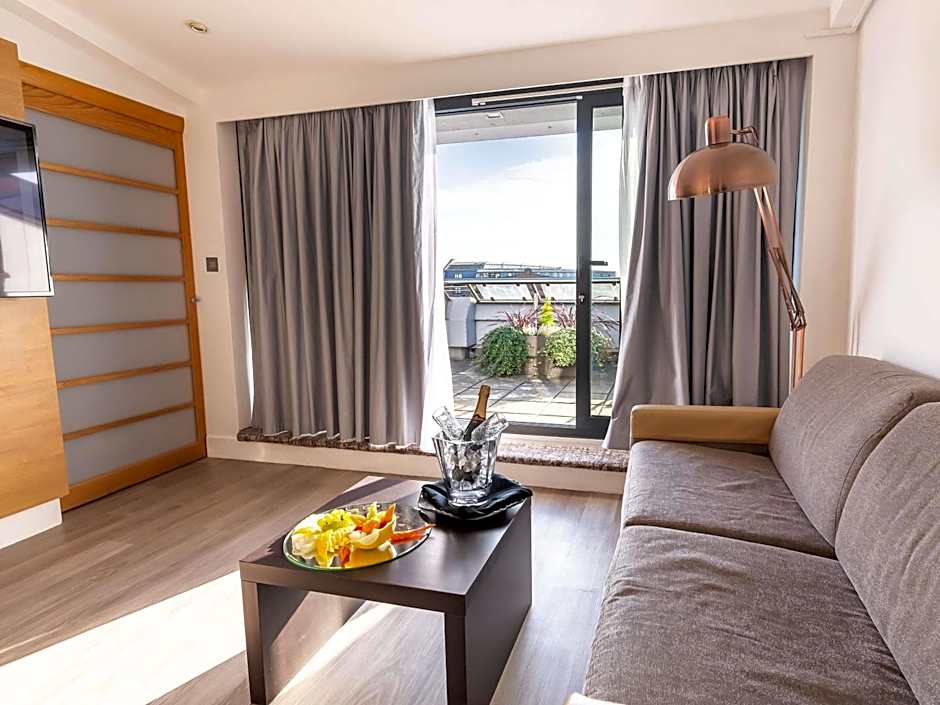 Novotel Cardiff Centre