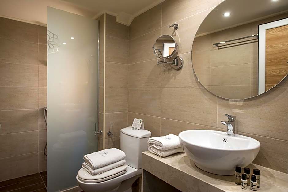 Infinity City Boutique Hotel