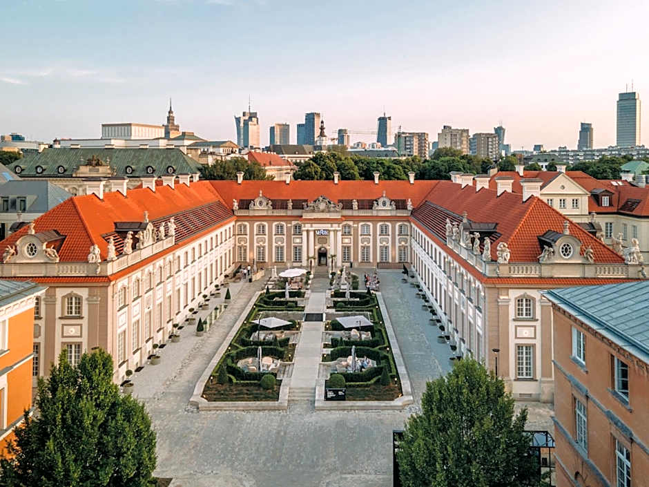 Hotel Verte, Warsaw, Autograph Collection