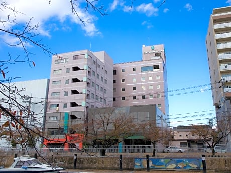 South Breeze Hotel