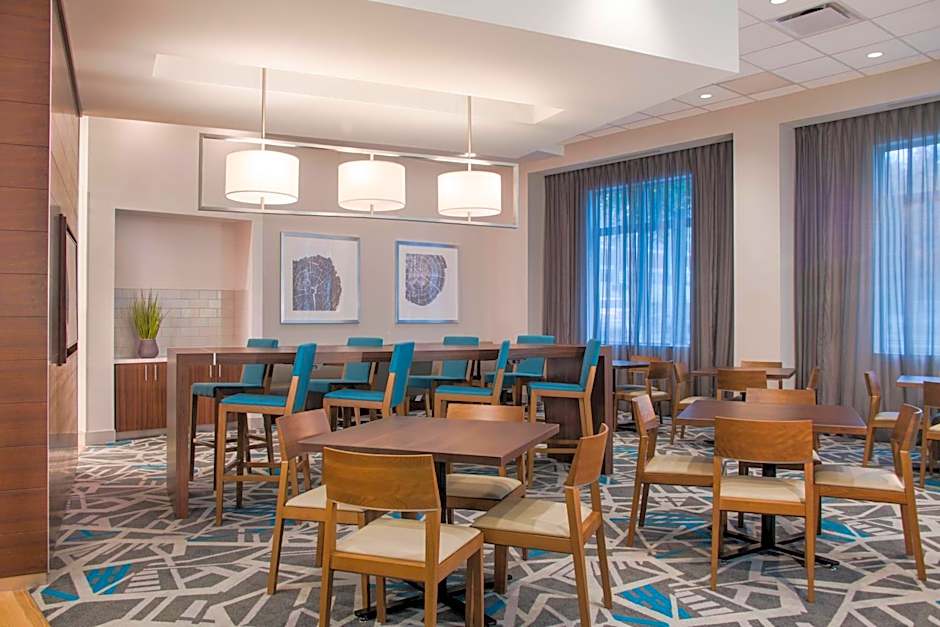 Fairfield Inn & Suites by Marriott Dayton