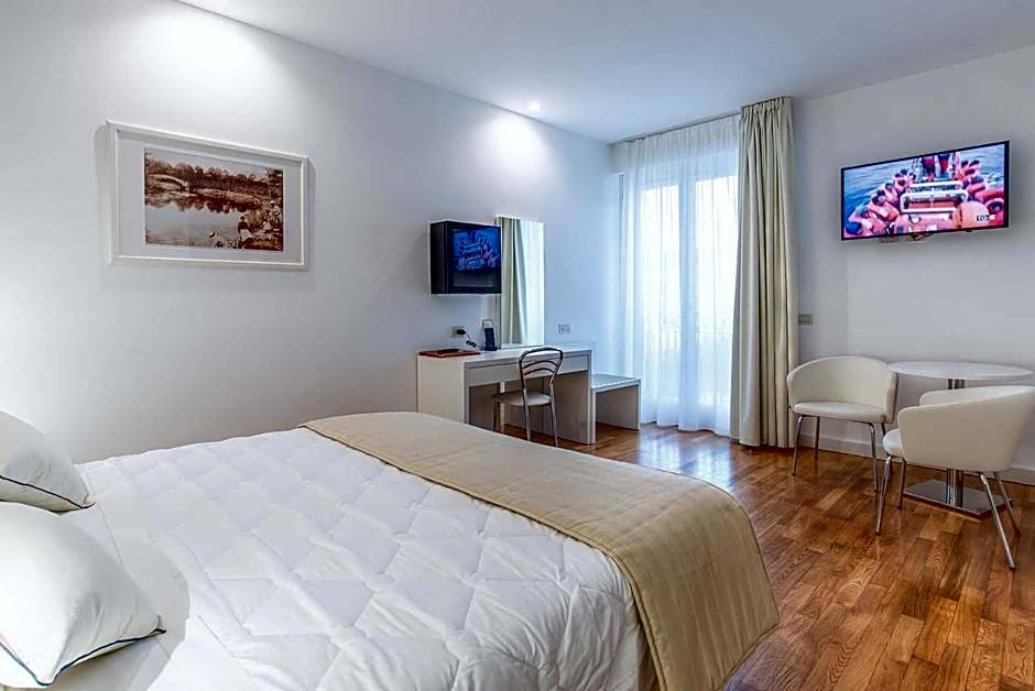 Versilia Palace Hotel