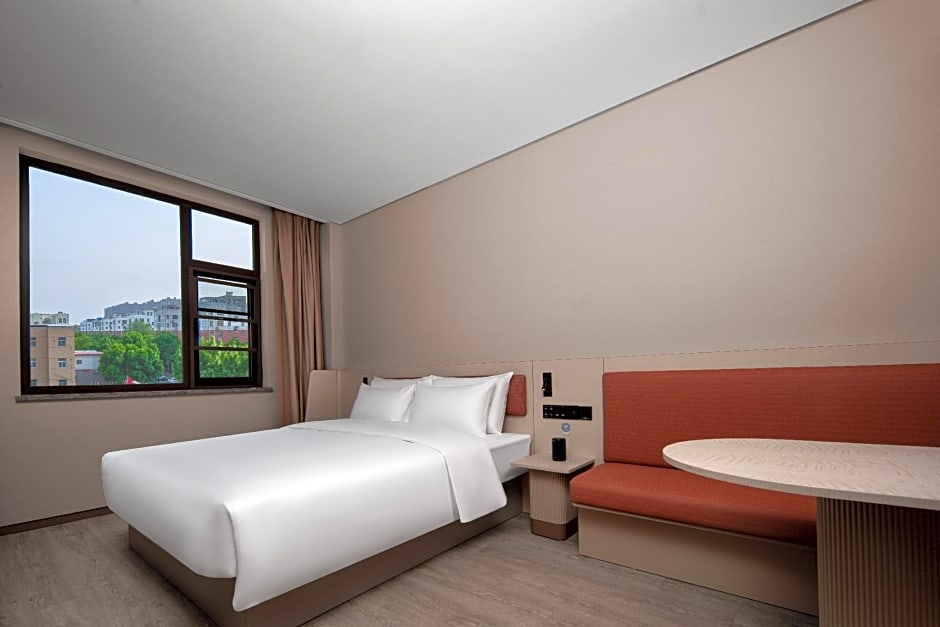 Hanting Hotel Puyang Stadium Lishan Road