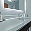 Holiday Inn Express Hotel & Suites Starkville By IHG