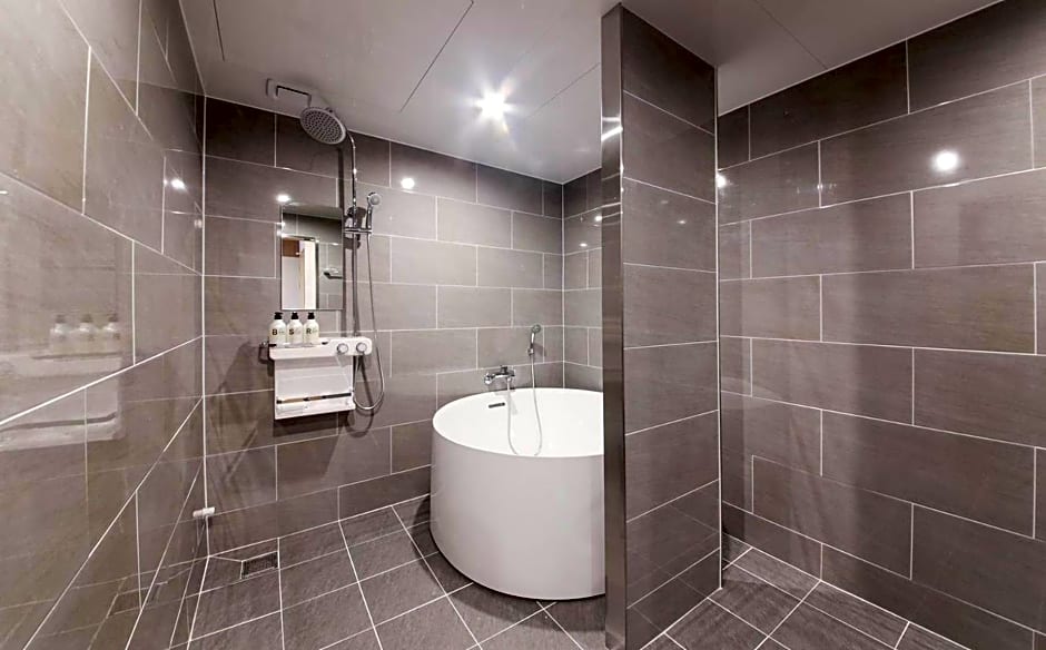 H Avenue Hotel in Gyeongju