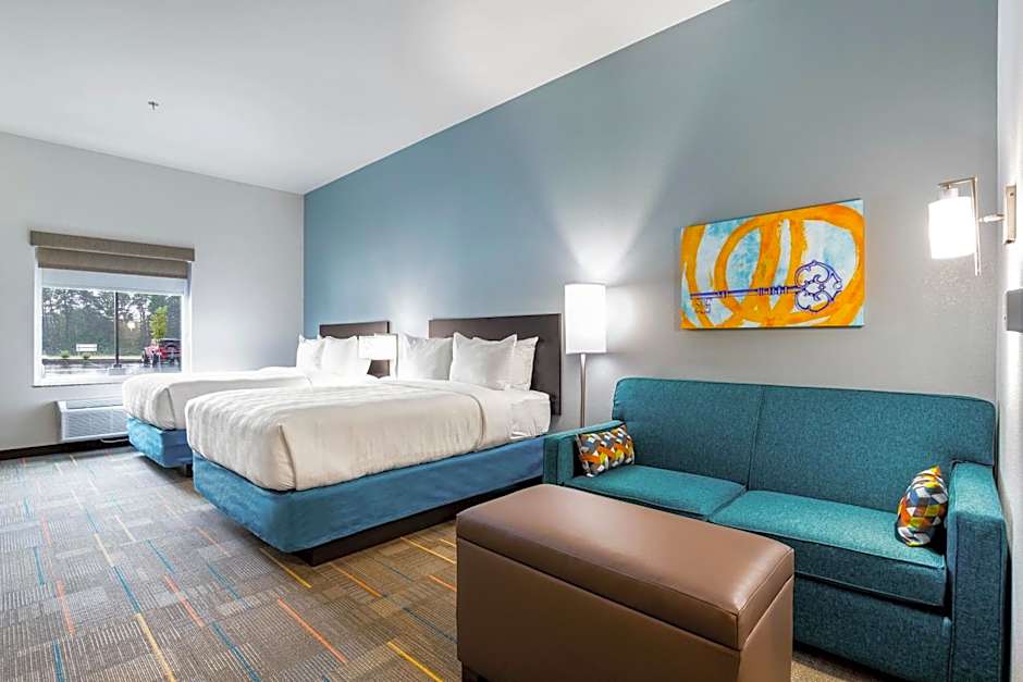 Photo 1 of 2 of 2 Queen Beds Suite, Accessible