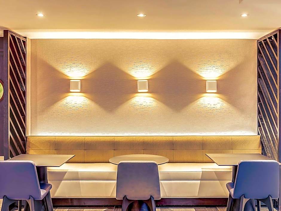 Mercure Paris Arc De Triomphe Etoile