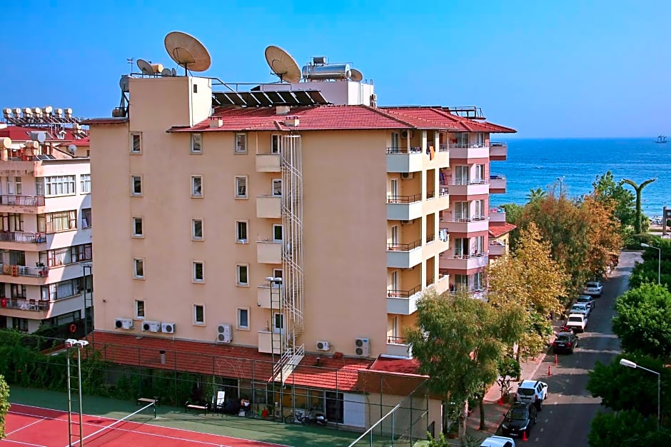 Alanya Beach Hotel