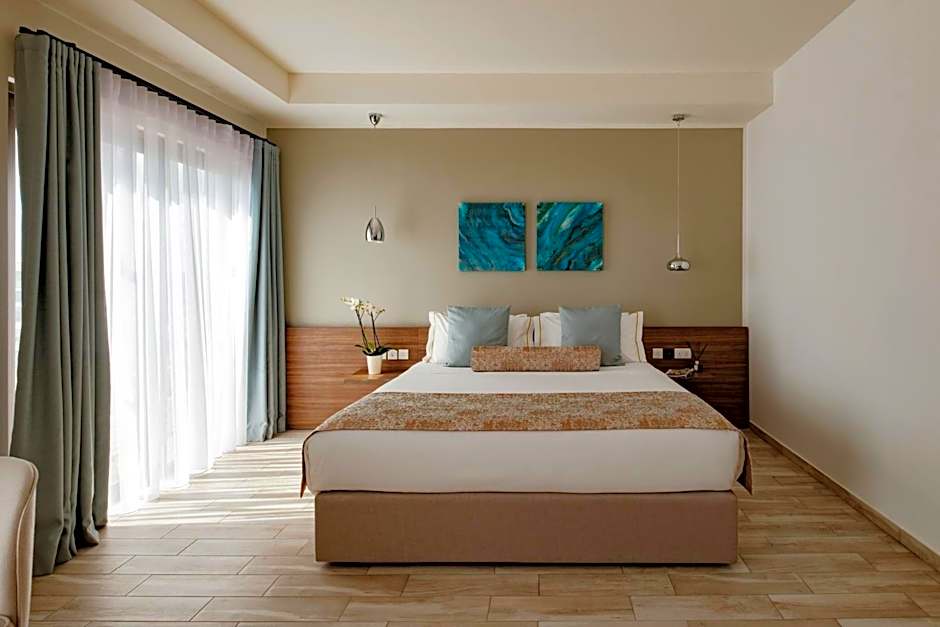 1926 Le Soleil Hotel & Spa