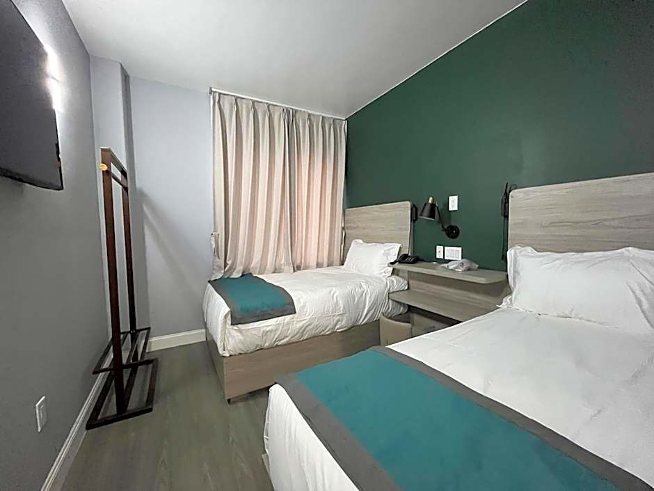 Starlight Hotel
