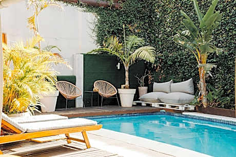 Joli Guesthouse