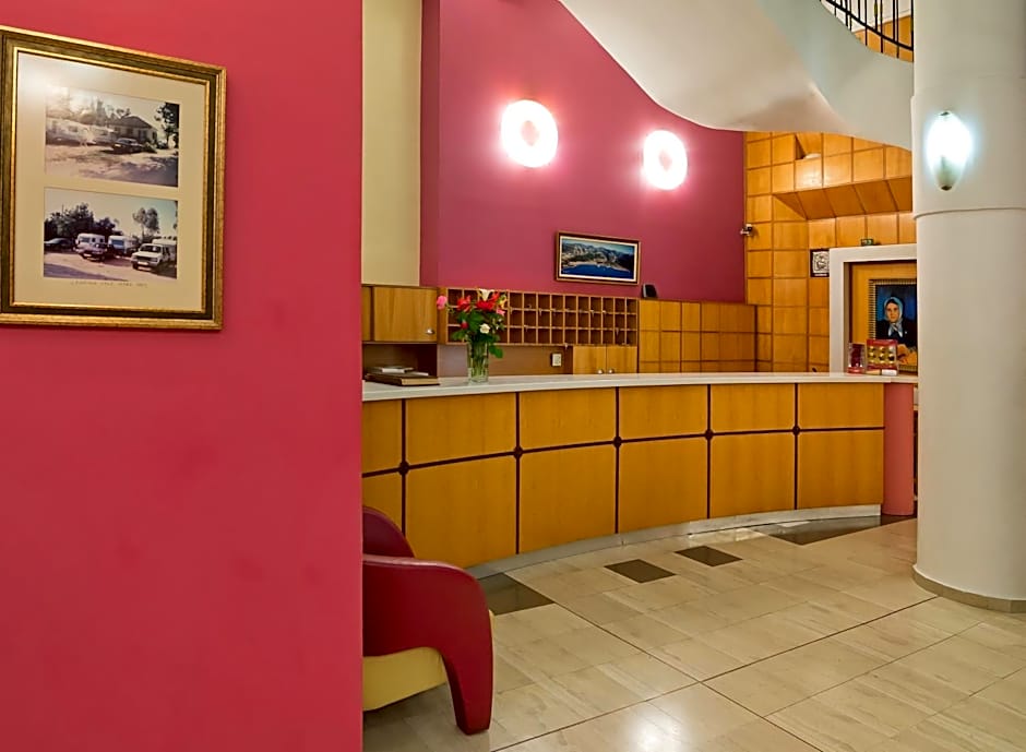 Angelika Pallas Hotel