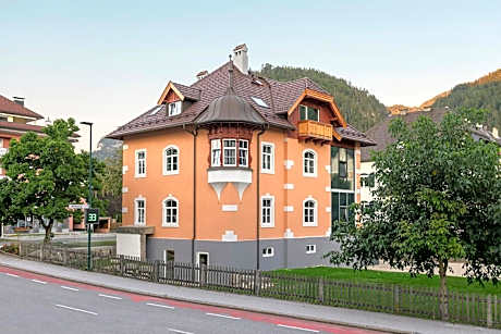 Villa Maria - Suiten & Appartement