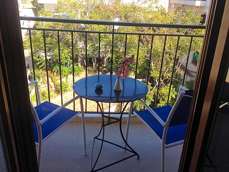 Mantraki Hotel Apartments