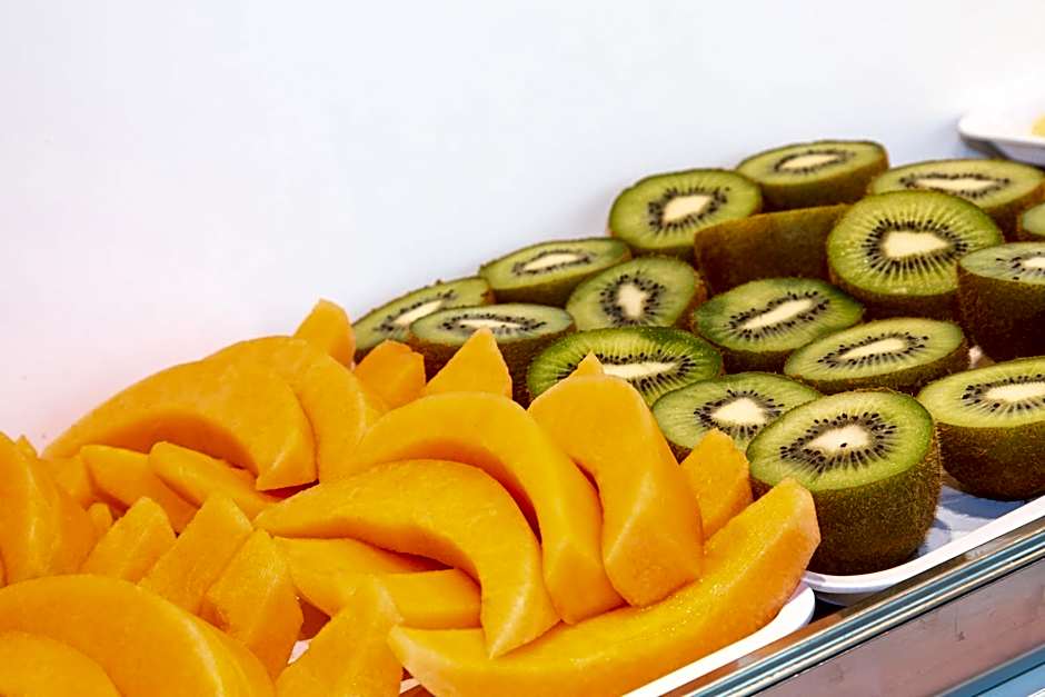 Regina Urban Beach Hotel