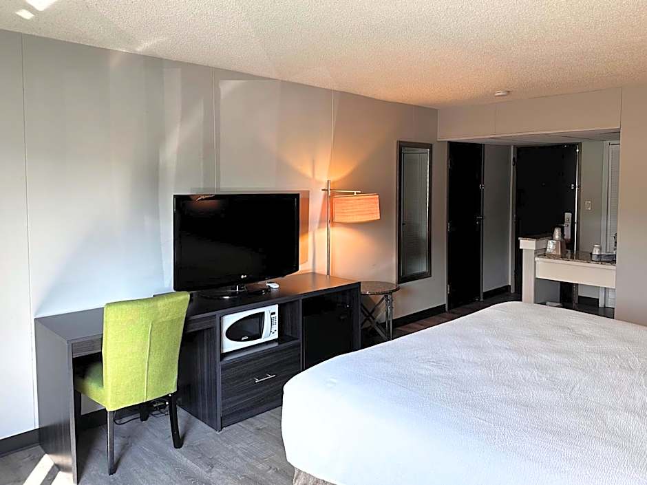 Expedition Lodge Estes Park at Rocky Mtn National Park