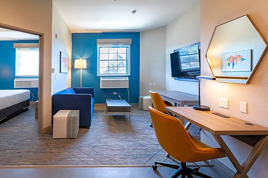 Holiday Inn Express & Suites Englewood - Denver South By IHG