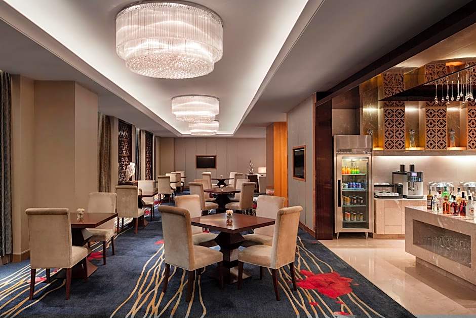 Sheraton Zhenjiang Hotel