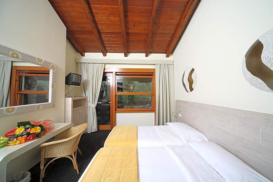 Hotel Sailing Center