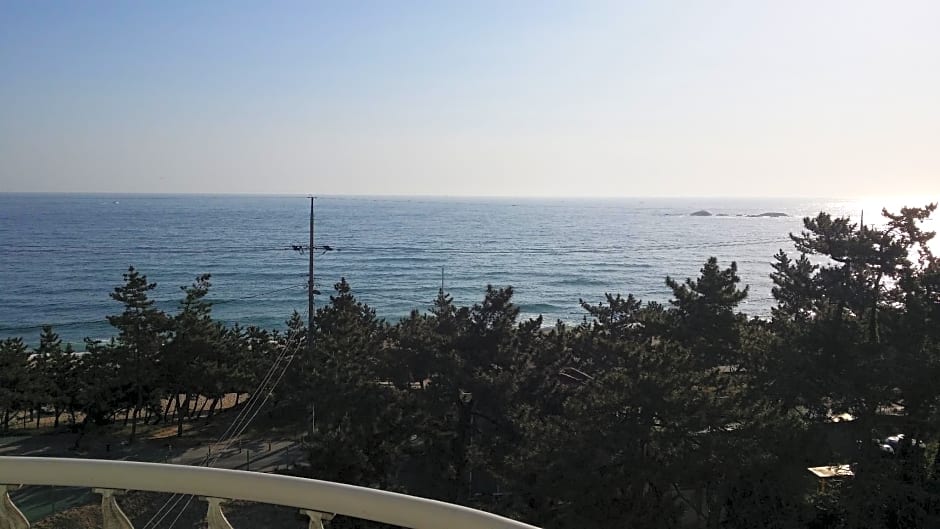 Gyeongpo Vista Hotel