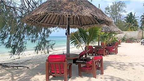 Kijiji Beach Resort