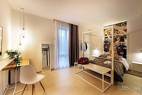 Quadruple Room with Balcony and Private Bathroom