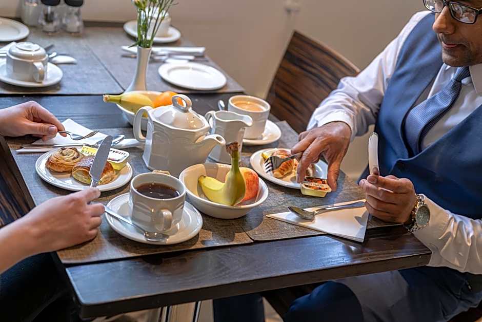 Kensington Court Hotel