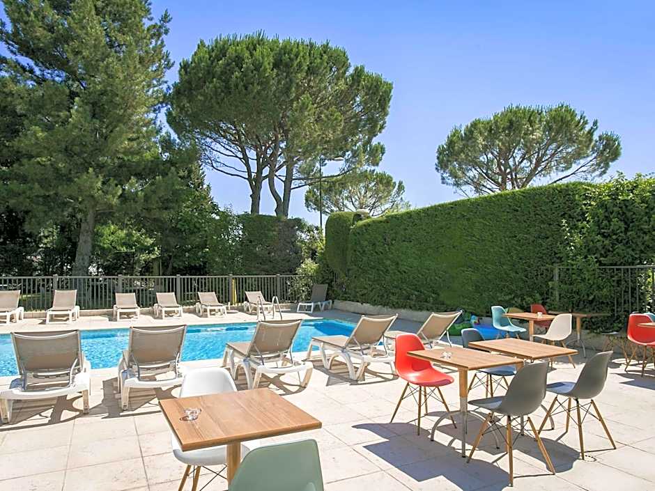 ibis Avignon Sud