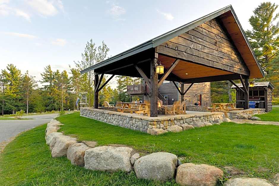 Cobble Mountain Lodge