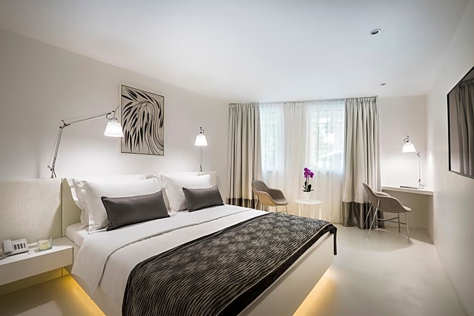 RIVALMARE BEACH Boutique Hotel