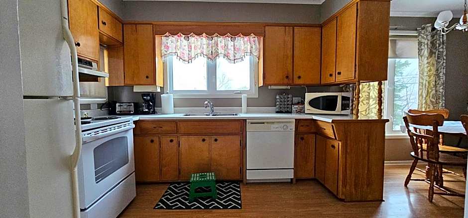 Fair Isle Motel & The Nest