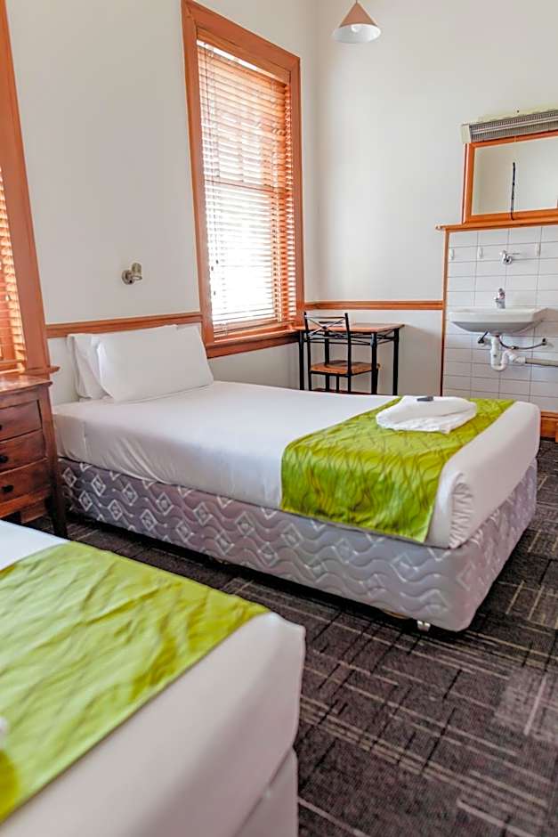 The Cambridge Hotel