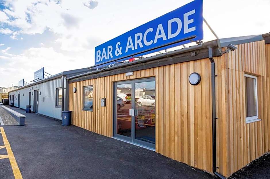 Holiday Park Caravan Fluffy in Harts Holiday Park