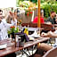 Penzión Wellness & Restaurant Zoborská, free parking
