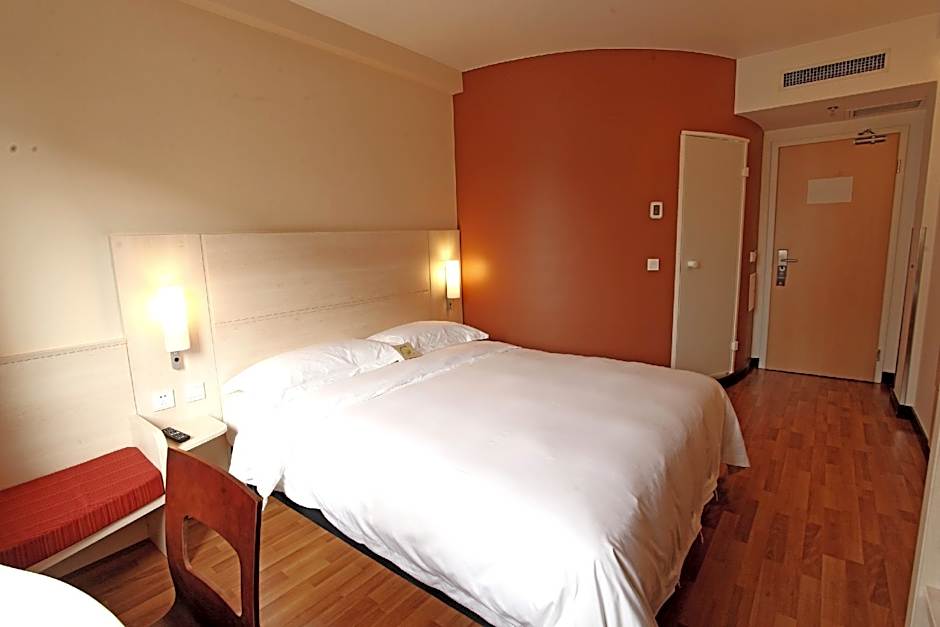 Ibis Anyang Jiefang Ave Hotel