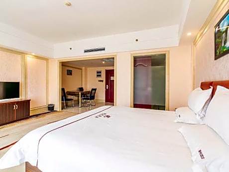 Chanzhou Hotel