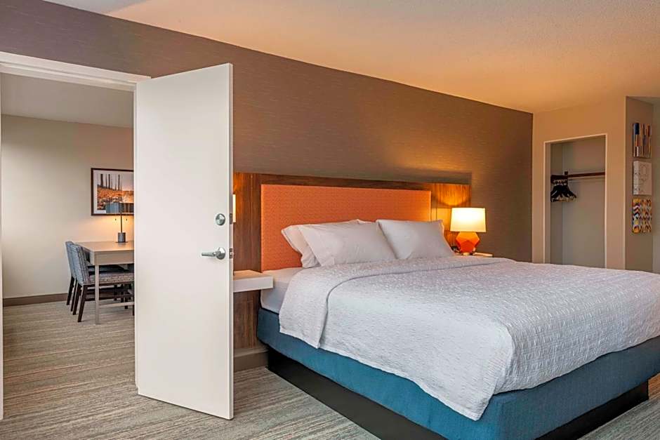 Hampton Inn Manchester Downtown