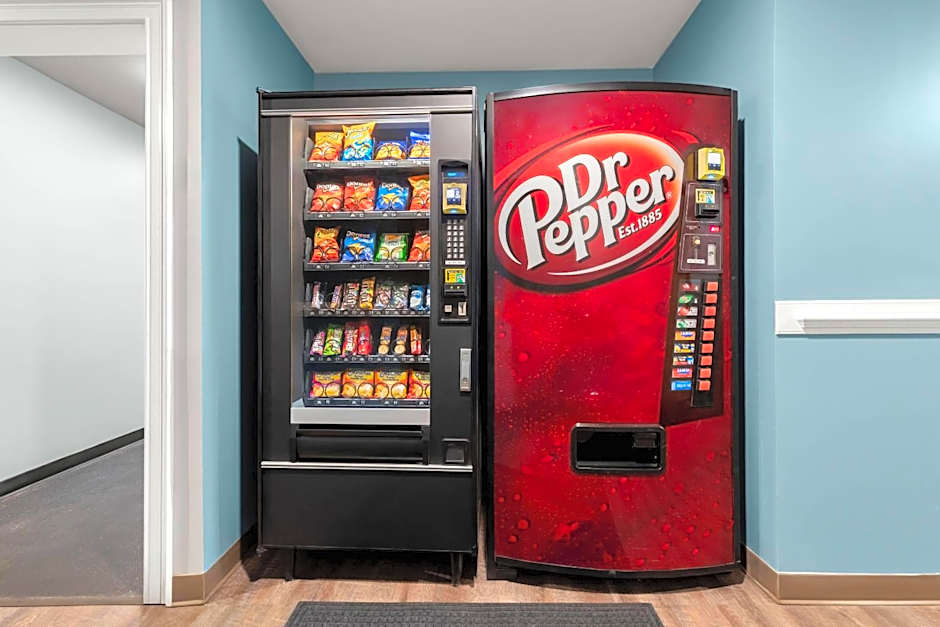 WoodSpring Suites Atlanta Airport