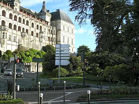 ibis Blois Centre Château